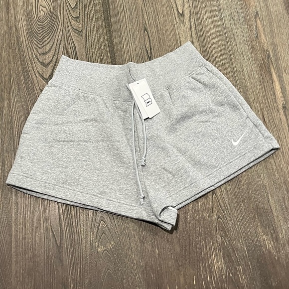 Nike Pants - NWT Nike Sportswear Phoenix Fleece High-Waisted Loose Shorts Swoosh Logo Gray L